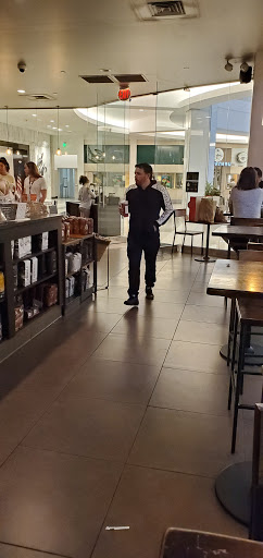 Coffee Shop «Starbucks», reviews and photos, 160 N Gulph Rd #1076, King of Prussia, PA 19406, USA