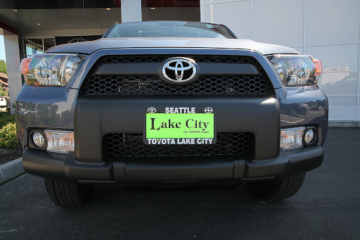 Toyota Dealer «Toyota of Lake City», reviews and photos, 13355 Lake City Way NE, Seattle, WA 98125, USA