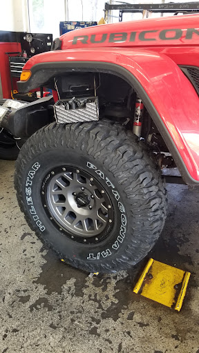 Tire Shop «Tires Plus», reviews and photos, 15907 Pines Blvd, Pembroke Pines, FL 33027, USA