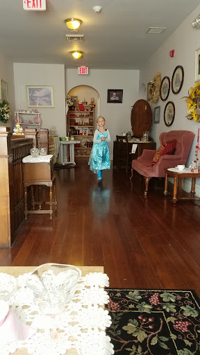 Tea House «Sisters Tea House & Gift Shop», reviews and photos, 505 Main St, Fenton, MO 63026, USA