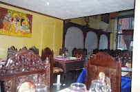 Atmosphère du Restaurant indien Restaurant Punjabi Dhaba Indien à Grenoble - n°11