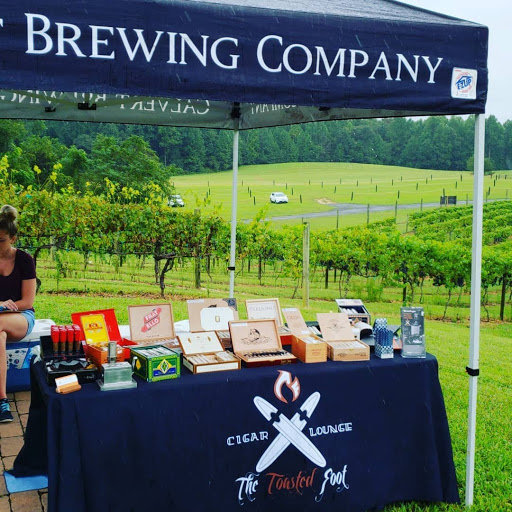 Tobacco Shop «The Toasted Foot Lounge», reviews and photos, 20845 Callaway Village Way #2a, Callaway, MD 20620, USA