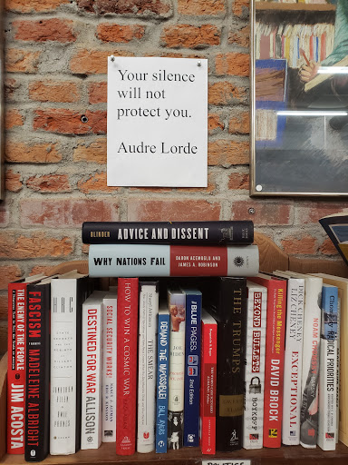 Used Book Store «Booklegger», reviews and photos, 402 2nd St, Eureka, CA 95501, USA