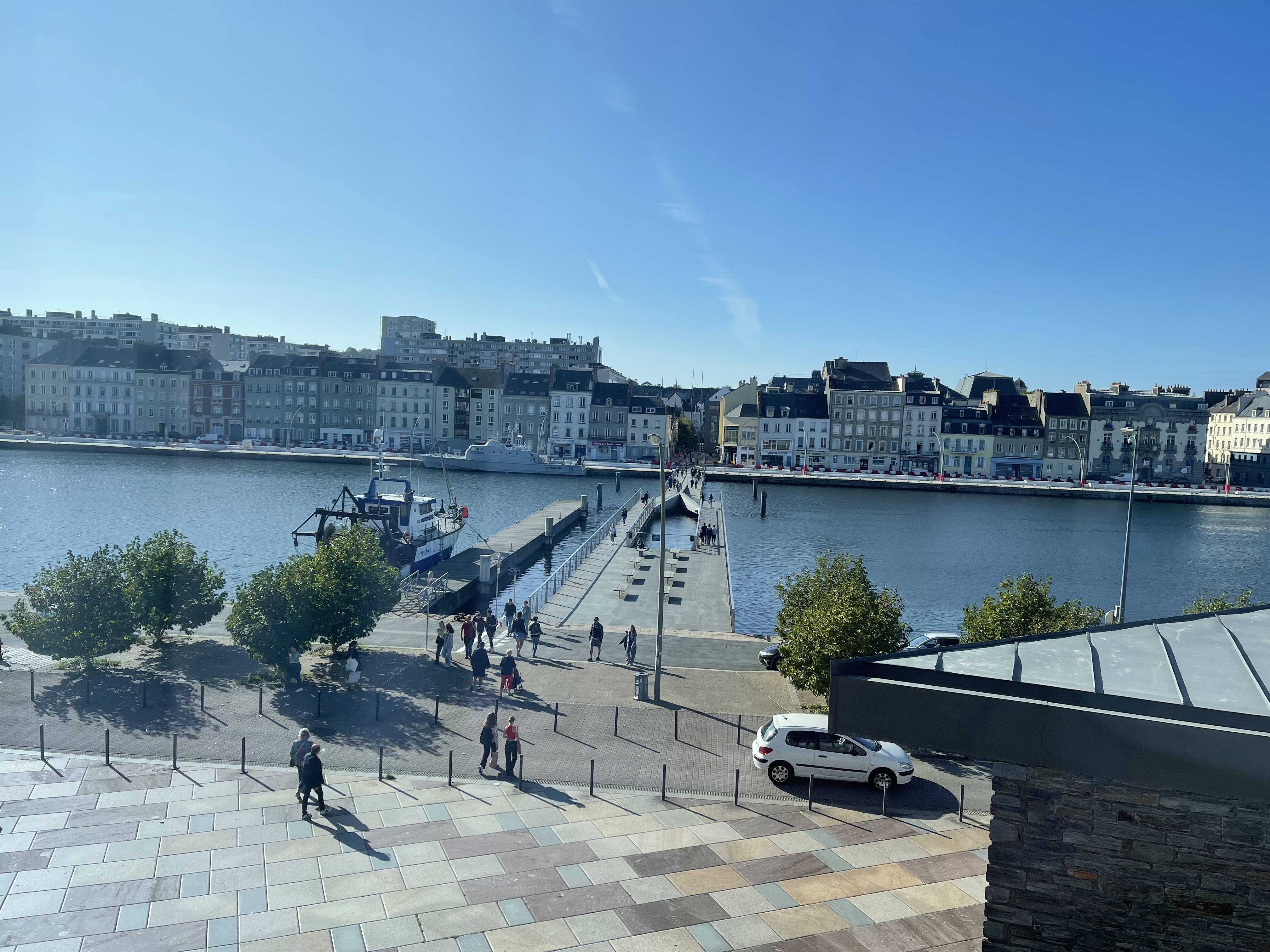 Photo n° 1 de l'avis de desiles92. fait le 04/10/2023 à 10:30