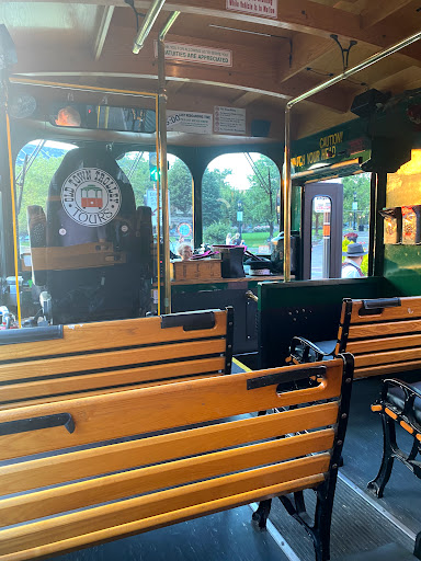 Sightseeing Tour Agency «Old Town Trolley Tours Boston», reviews and photos, 3 Park Plaza, Boston, MA 02116, USA