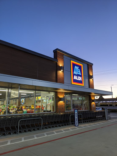 Supermarket «ALDI», reviews and photos, 1628 Precinct Line Rd, Hurst, TX 76054, USA