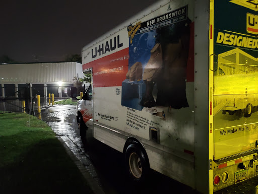 Self-Storage Facility «Michigan Storage Centers», reviews and photos, 39000 Grand River Ave, Farmington Hills, MI 48335, USA