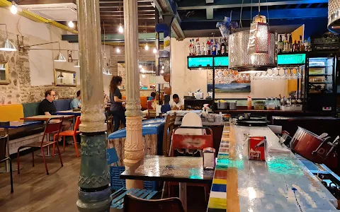 Bar La Malquerida de la Trinidad image
