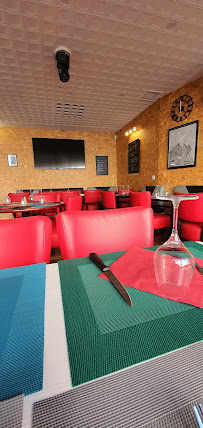 Atmosphère du Restaurant Le Victor Hugo à Poissy - n°2