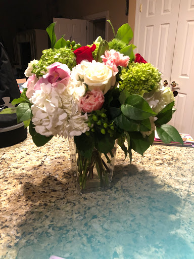 Florist «Petals Flowers & Fine Gifts», reviews and photos, 4 Rockland Rd, Wilmington, DE 19807, USA