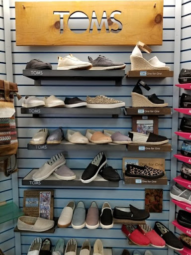 Shoe Store «Sound Feet Shoes», reviews and photos, 4711 S Croatan Hwy # 10, Nags Head, NC 27959, USA