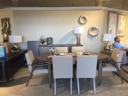 Furniture Store «Family Furniture & Mattress Galleries», reviews and photos, 8626 US-441, Leesburg, FL 34788, USA