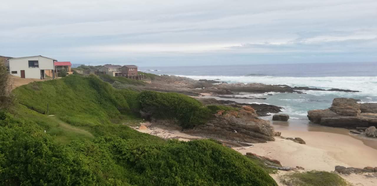 Foto di Eersterivier Road II con una superficie del sabbia beige fine