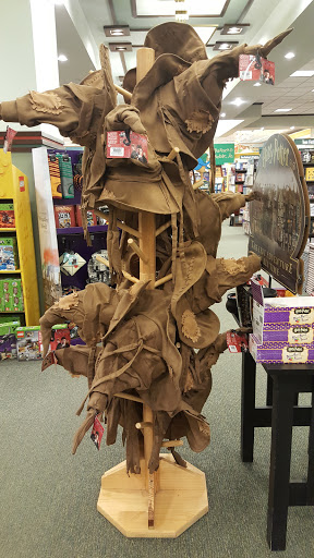 Book Store «Barnes & Noble», reviews and photos, 2800 S Rochester Rd, Rochester Hills, MI 48307, USA