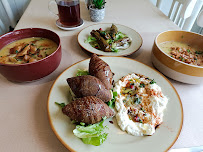 Plats et boissons du Restaurant syrien Chez Maen à Saint-André-les-Vergers - n°3