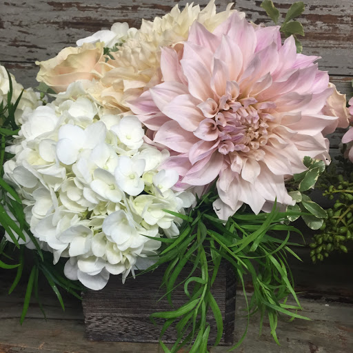 Florist «Bruce Flowers», reviews and photos, 454 Main Ave, Norwalk, CT 06851, USA