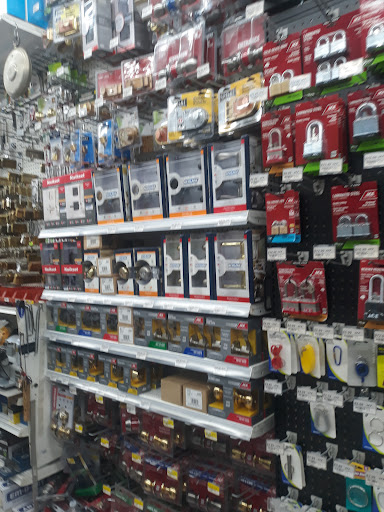 Home Improvement Store «Clinton Hill Hardware», reviews and photos, 452 Myrtle Ave, Brooklyn, NY 11205, USA