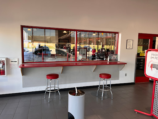 Tire Shop «Discount Tire Store - Liberty, MO», reviews and photos, 100 Stewart Ct, Liberty, MO 64068, USA