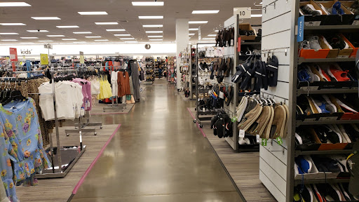 Department Store «Nordstrom Rack Station Park», reviews and photos, 380 Station Pkwy, Farmington, UT 84025, USA