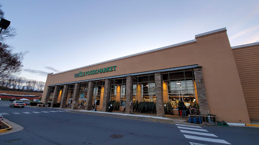 Grocery Store «Whole Foods Market», reviews and photos, 4501 Market Commons Dr, Fairfax, VA 22033, USA