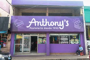 Anthony's Pastelería Suc. Centro image