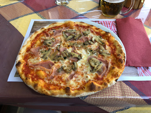 Pizzeria Gastronomia Croera in Borca di Cadore, Provincia di Belluno