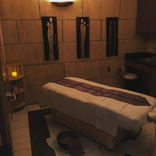 Beauty Salon «Daireds Hair Salon & Day Spa», reviews and photos, 2400 I-20 Frontage Rd, Arlington, TX 76017, USA