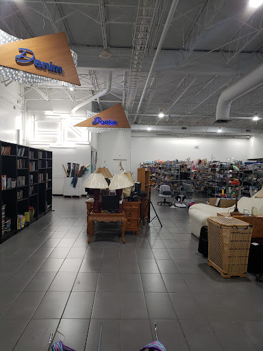 Thrift Store «Goodwill Tamiami Superstore», reviews and photos