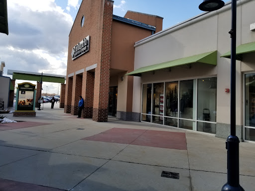 Sportswear Store «Columbia Sportswear», reviews and photos, 18 West Lightcap Rd #0601, Pottstown, PA 19464, USA