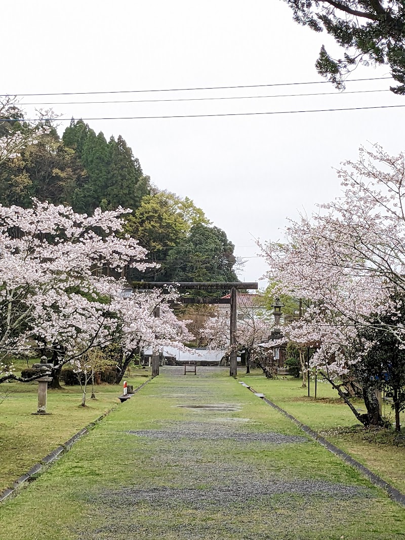 相良護国神社