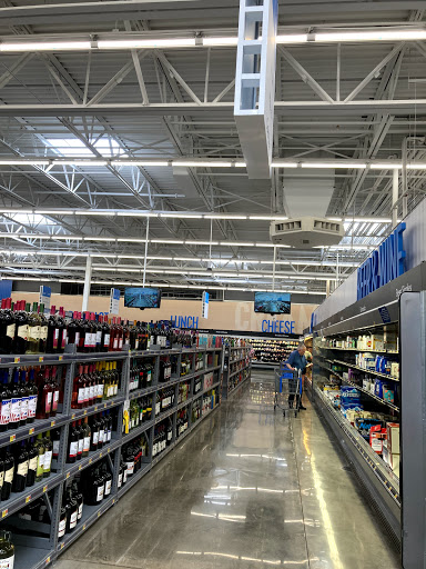 Department Store «Walmart Supercenter», reviews and photos, 7235 Market Pl Dr, Aurora, OH 44202, USA