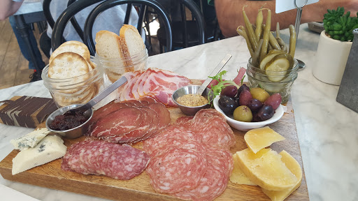 Butcher Shop «Rooster Street Butcher», reviews and photos, 11 S Cedar St, Lititz, PA 17543, USA