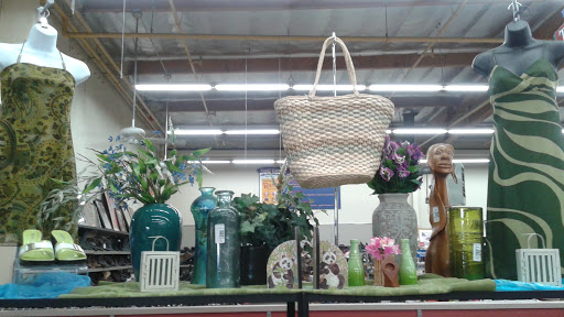 Thrift Store «Thrift Town», reviews and photos, 3645 San Pablo Dam Rd, El Sobrante, CA 94803, USA