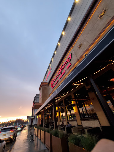 Shopping Mall «The Shops at Riverside», reviews and photos, 390 Hackensack Ave, Hackensack, NJ 07601, USA