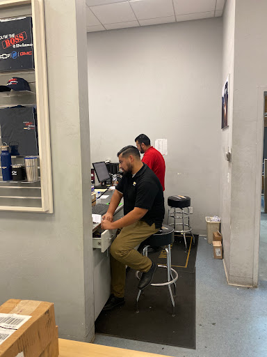 Car Dealer «Delano Chevrolet Buick GMC», reviews and photos, 600 1st Ave, Delano, CA 93215, USA