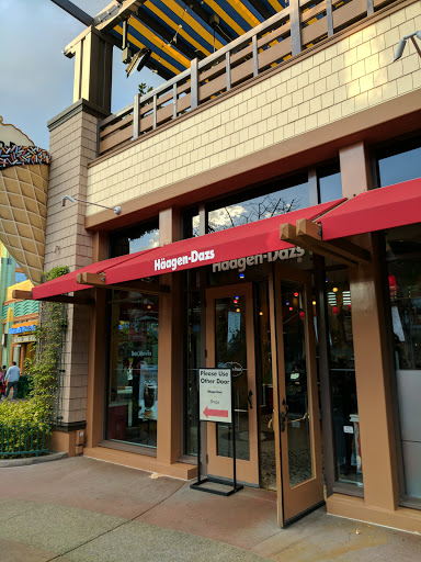 Ice Cream Shop «Häagen-Dazs® Ice Cream Shop», reviews and photos, 1550 Disneyland Dr E-103A, Anaheim, CA 92803, USA