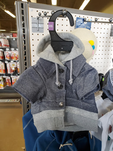 Pet Supply Store «Petco Animal Supplies», reviews and photos, 390 Universal Dr N, North Haven, CT 06473, USA