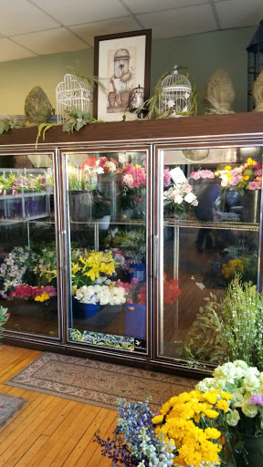 Florist «Agnew Florist-Watertown», reviews and photos, 587 Main St, Watertown, CT 06795, USA