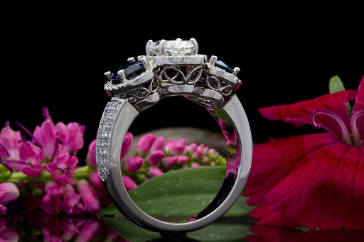 Jewelry Store «Katie O. Fine Jewelry», reviews and photos, 2707 Colby Ave, Everett, WA 98201, USA