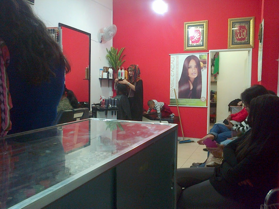 Noor Hair & Beauty Salon