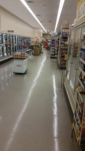 Grocery Store «Food Lion», reviews and photos, 2432 S 17th St, Wilmington, NC 28401, USA