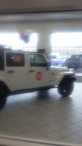Jeep Dealer «Haley Chrysler Dodge Jeep Ram - Airport», reviews and photos, 5400 S Laburnum Ave, Richmond, VA 23231, USA