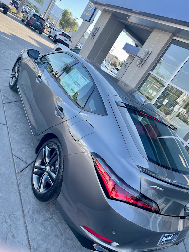 Acura Dealer «Valencia Acura», reviews and photos, 23955 Creekside Rd, Valencia, CA 91355, USA