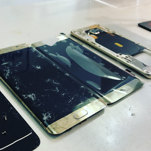 Cell Phone Store «Eazy Computers & iPhone Repair», reviews and photos, 930 Arch St, Philadelphia, PA 19107, USA