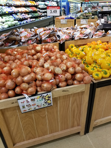 Grocery Store «Schnucks», reviews and photos, 2811 Homer Adams Pkwy, Alton, IL 62002, USA