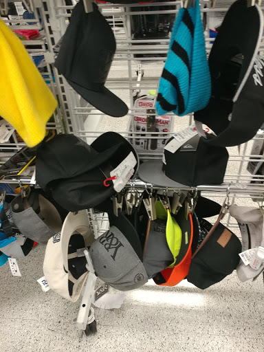 Clothing Store «Ross Dress for Less», reviews and photos, 1955 W Craig Rd, North Las Vegas, NV 89032, USA