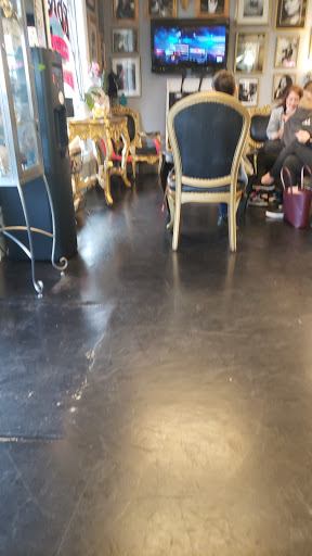 Tattoo Shop «Zebra Tattoo & Body Piercing», reviews and photos, 1419 N Broadway, Walnut Creek, CA 94596, USA