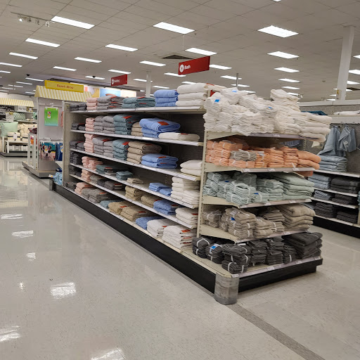Department Store «Target», reviews and photos, 45130 Columbia Pl, Sterling, VA 20166, USA