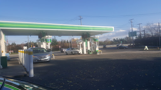 Gas station image 1