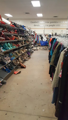Non-Profit Organization «Goodwill», reviews and photos, 3025 Coffee Rd, Bakersfield, CA 93309, USA